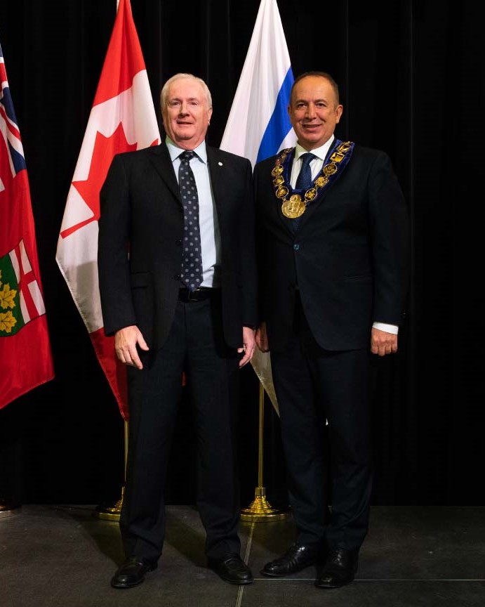 CEO of Sterling Industries, David Van Slingerland and Mayor Bevilacqua at the Order of Vaughan Ceremony
