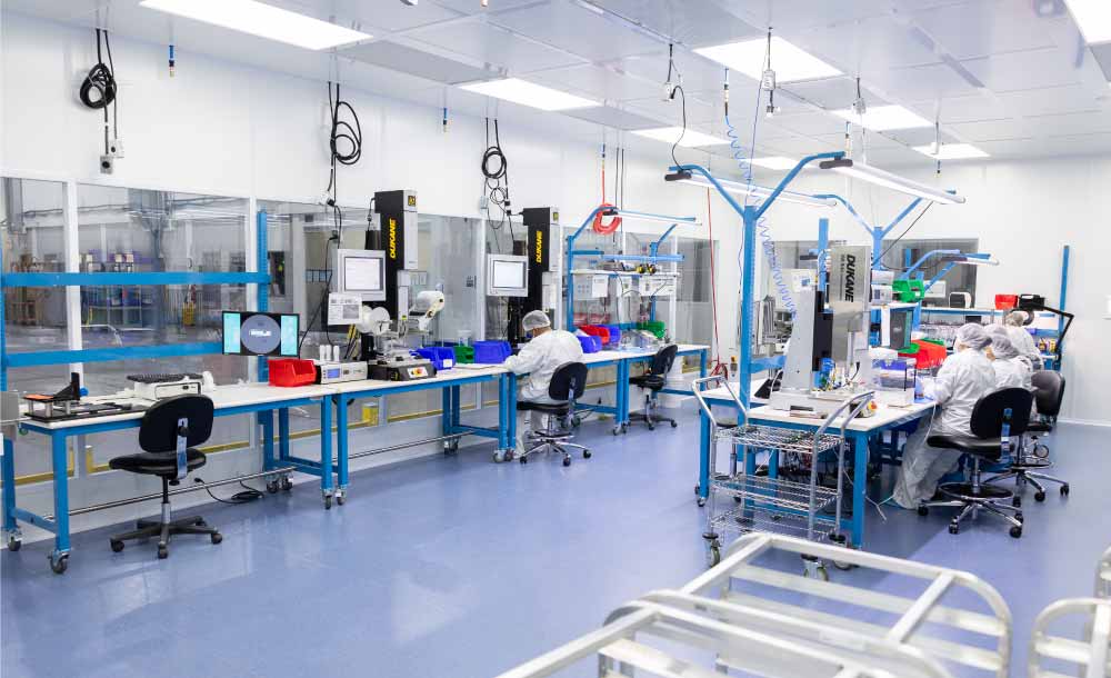 ISO 7 Clean Room (Class 10,000 Cleanroom) Assembly